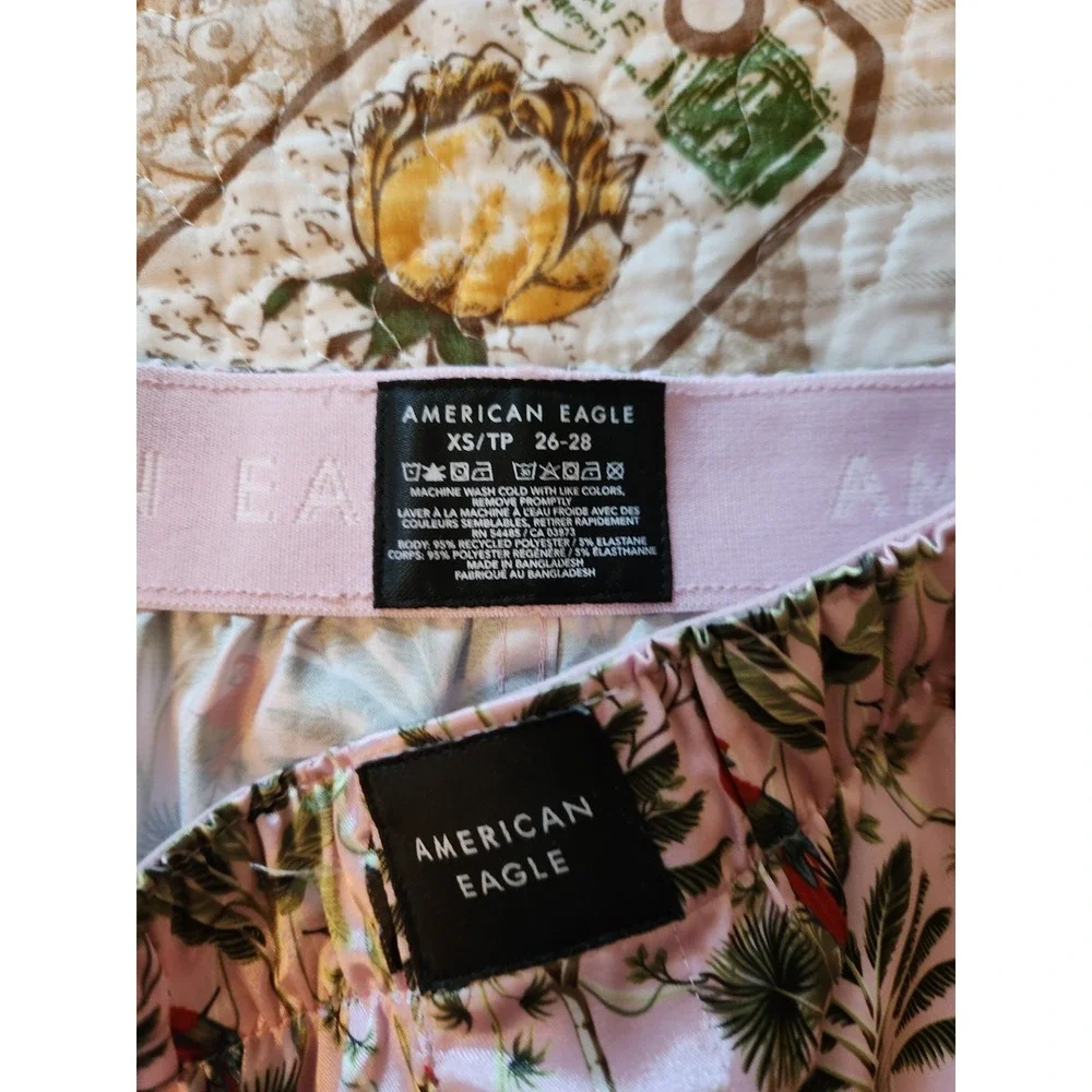 American Eagle Outfitters Men's Bird Tapestry Satin Pocket Boxer Short Size ‎ XS